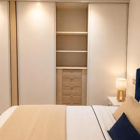 Apartment Design-centre Historique-climatisation-wi-fi Fibre-lit 160 Cm Beziers