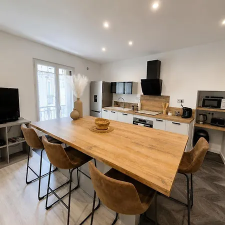 Appartement Design-centre Historique-climatisation-wi-fi Fibre-lit 160 Cm *